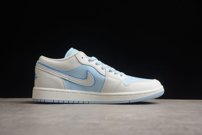 AIR JORDAN 1 LOW REVERSE ICE BLUE