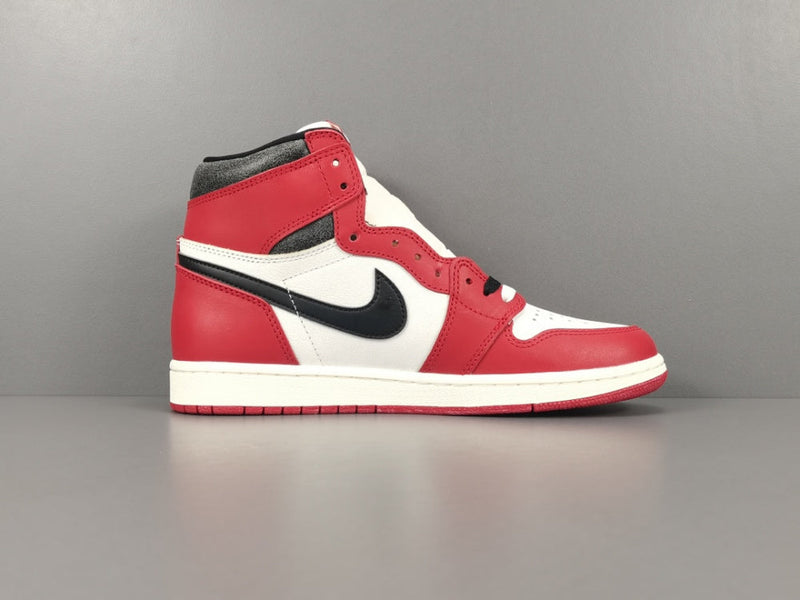 AIR JORDAN 1 HIGH RETRO CHICAGO LOST AND FOUND