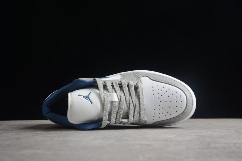 AIR JORDAN 1 LOW FRENCH BLUE