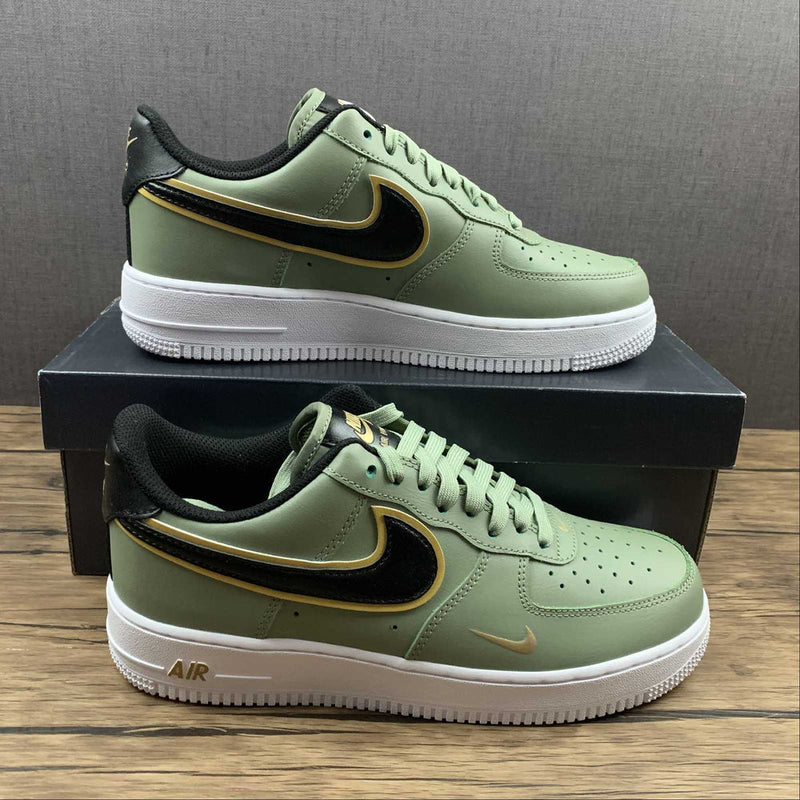 AIR FORCE 1 07 LV8 METALLIC SWOOSH PACK