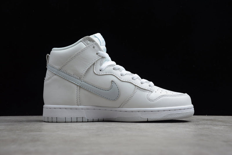 DUNK HIGH PURE PLATINUM