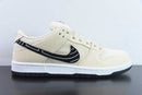 DUNK LOW SB X ALBINO BRANCO E PRETO