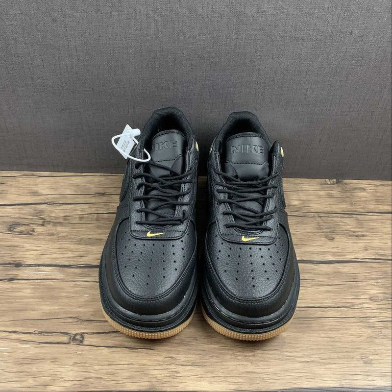 AIR FORCE 1 LUXE BLACK GUM