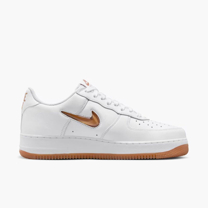 AIR FORCE 1 LOW RETRO COLOR OF THE MONTH