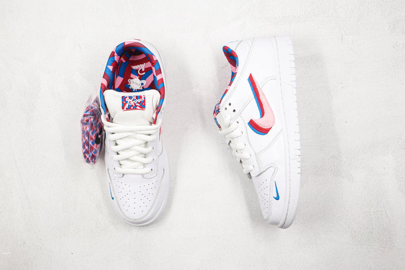 DUNK LOW PARRA