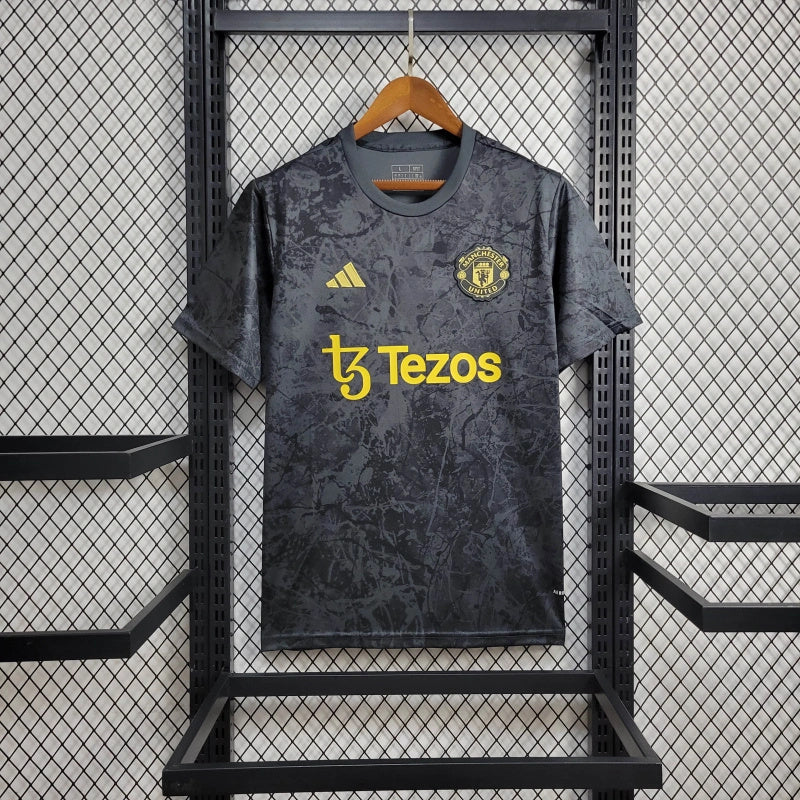 CAMISA DO MANCHESTER UNITED 24/25 PRETO