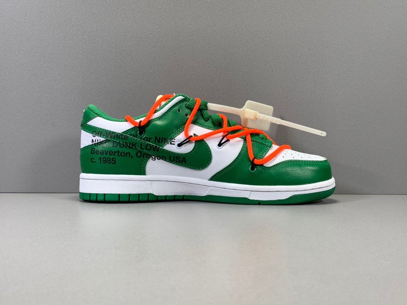 DUNK LOW OFF-WHITE PINE GREEN