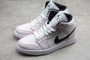 AIR JORDAN MID BARELY ROSE