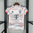 CAMISA FEMININA DO BAYERN MUNICH 25/26 MULTICOLOR