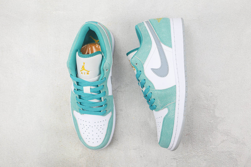 AIR JORDAN 1 LOW NEW EMERALD