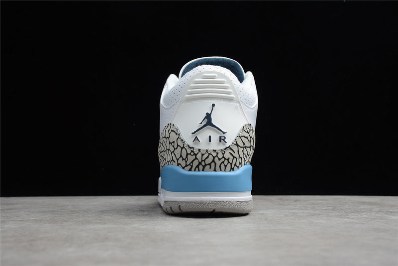 AIR JORDAN 3 UNC