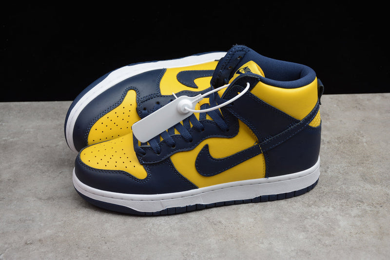 DUNK HIGH MICHIGAN