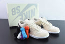 DUNK LOW SB X ALBINO BRANCO E PRETO