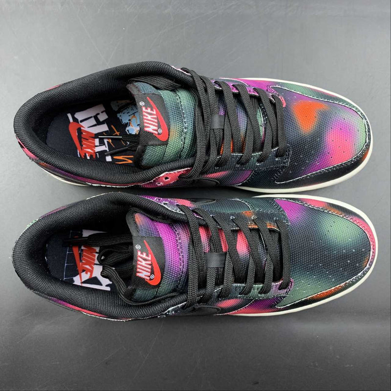 DUNK LOW GRAFFITI PINK