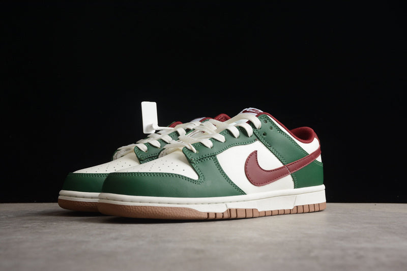 DUNK LOW GEORGE GREEN