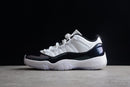 AIR JORDAN 11 LOW BRANCO/PRETO