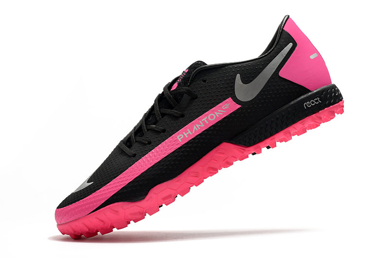 Chuteira Nike React Phantom GT Pro TF