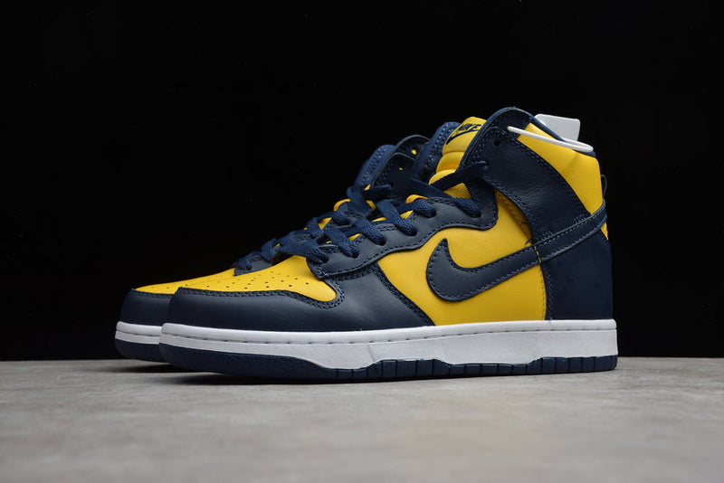 DUNK HIGH MICHIGAN