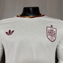 CAMISA DA SELEÇÃO DA ESPANHA 26/27 BRANCA MANGA LONGA JOGADOR