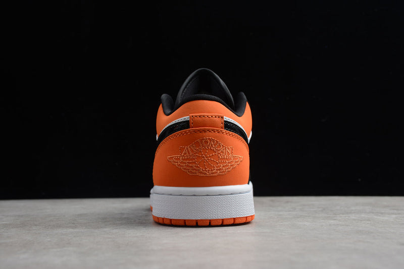 AIR JORDAN 1 LOW HATTERED BACKBOARD