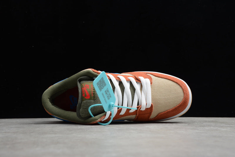 DUNK LOW CORDUROY DUSTY PEACH