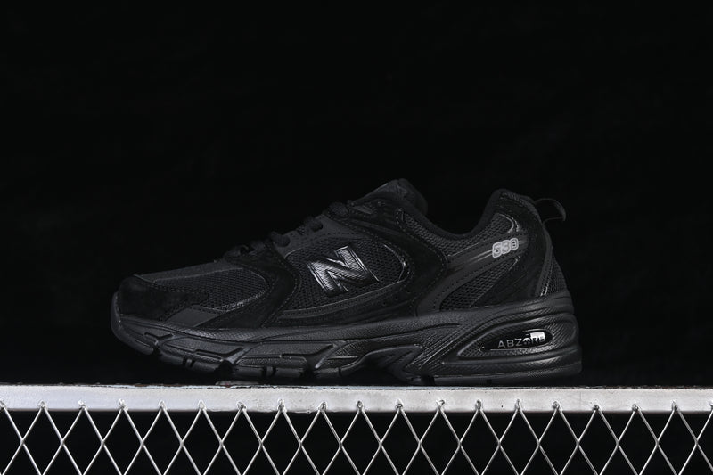 NEW BALANCE 530 PRETO