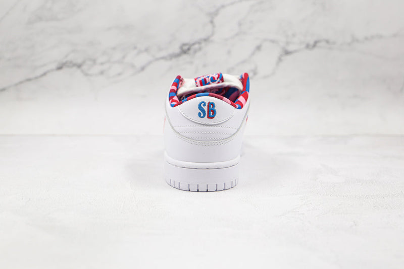 DUNK LOW PARRA