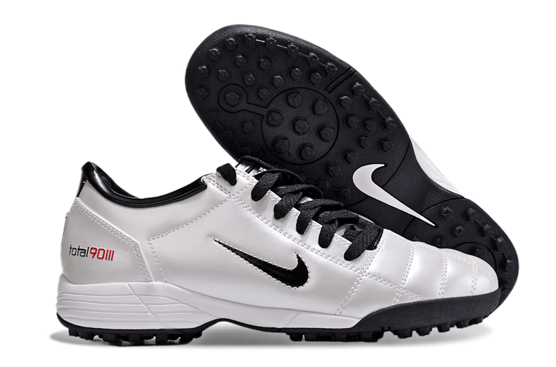Chuteira NIKE TOTAL 90 Society Branco com preto
