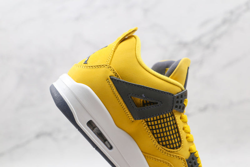 AIR JORDAN 4 RETRO LIGHTNING 2021