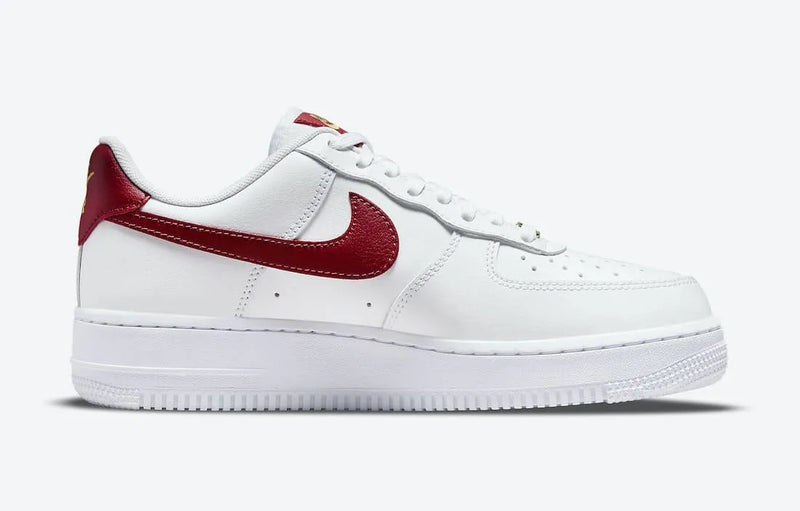 AIR FORCE 1 07 ESSENTIAL RED GOLD