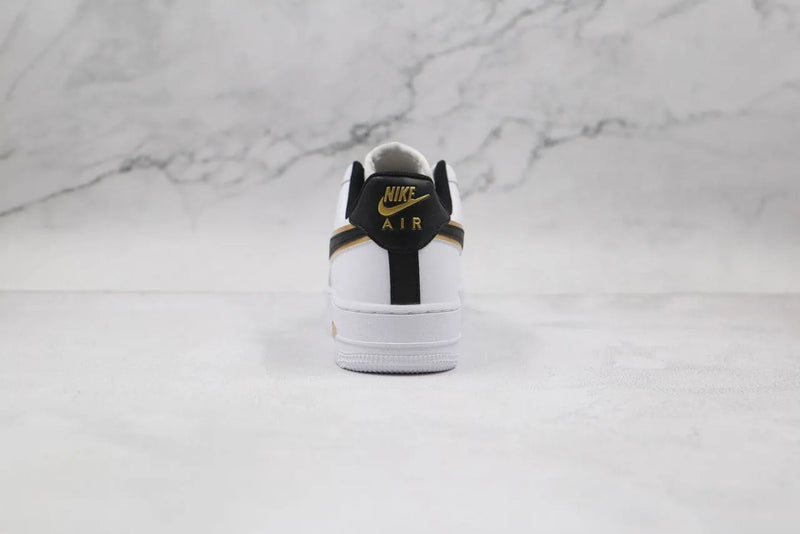 AIR FORCE 1 LV8 GS WHITE METALLIC GOLD