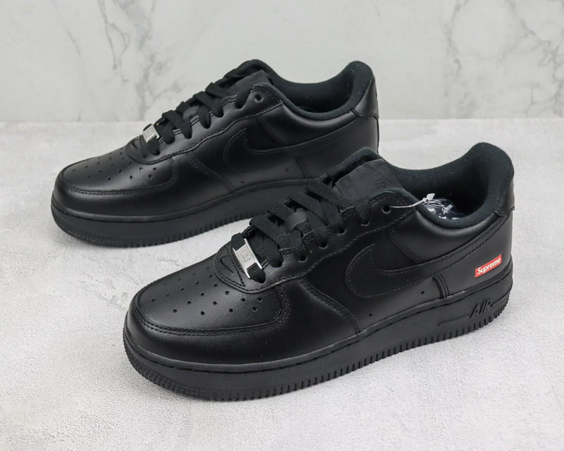 AIR FORCE 1 SUPREME BLACK