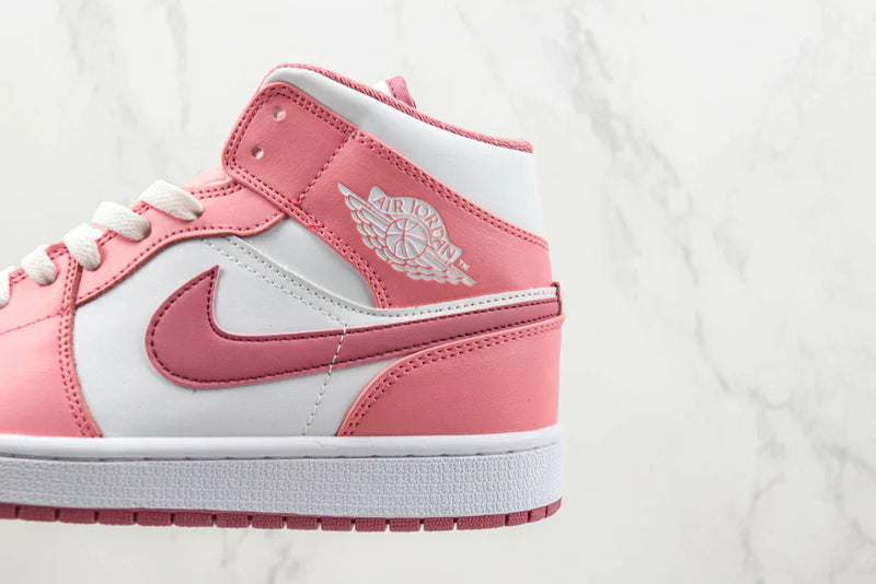 AIR JORDAN 1 MID VALENTINE´S DAY