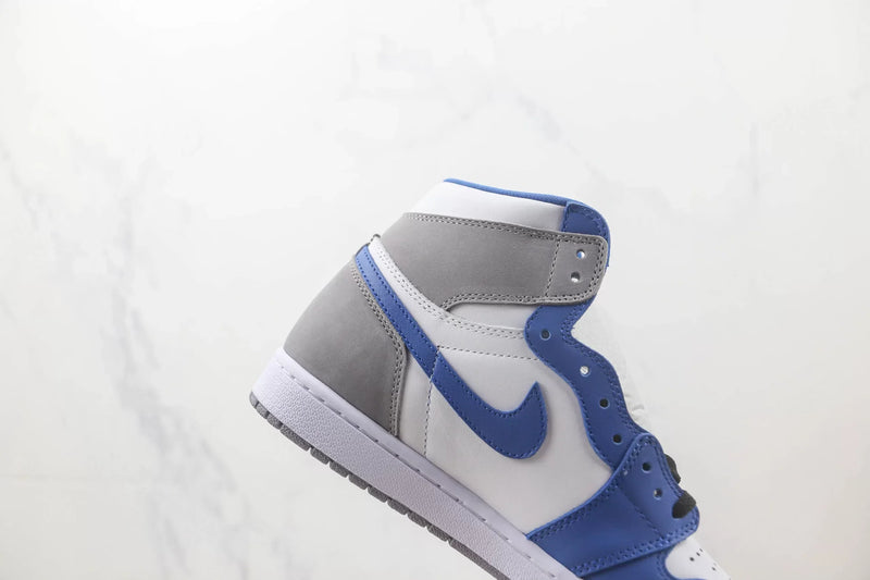 AIR JORDAN 1 RETRO HIGH OG TRUE BLUE