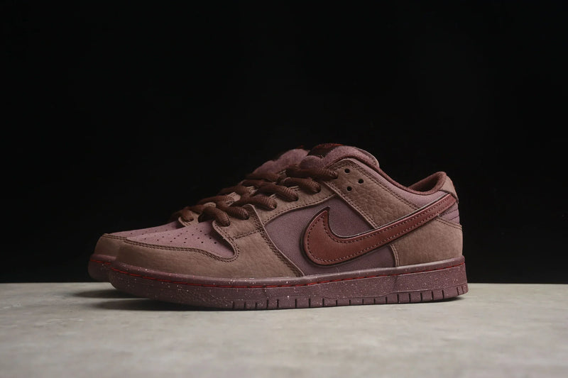 DUNK LOW CITY OF LOVE