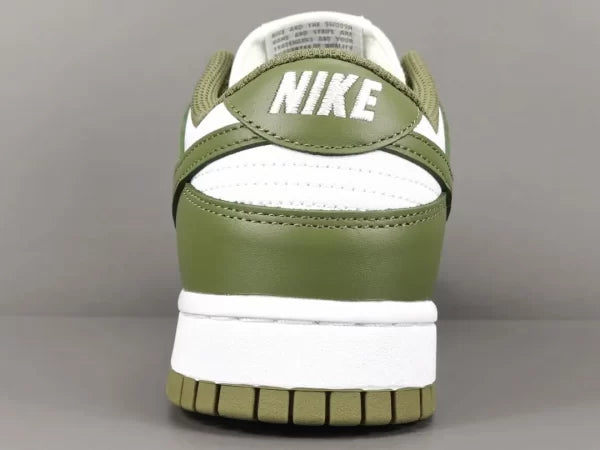 DUNK LOW MEDIUM OLIVE