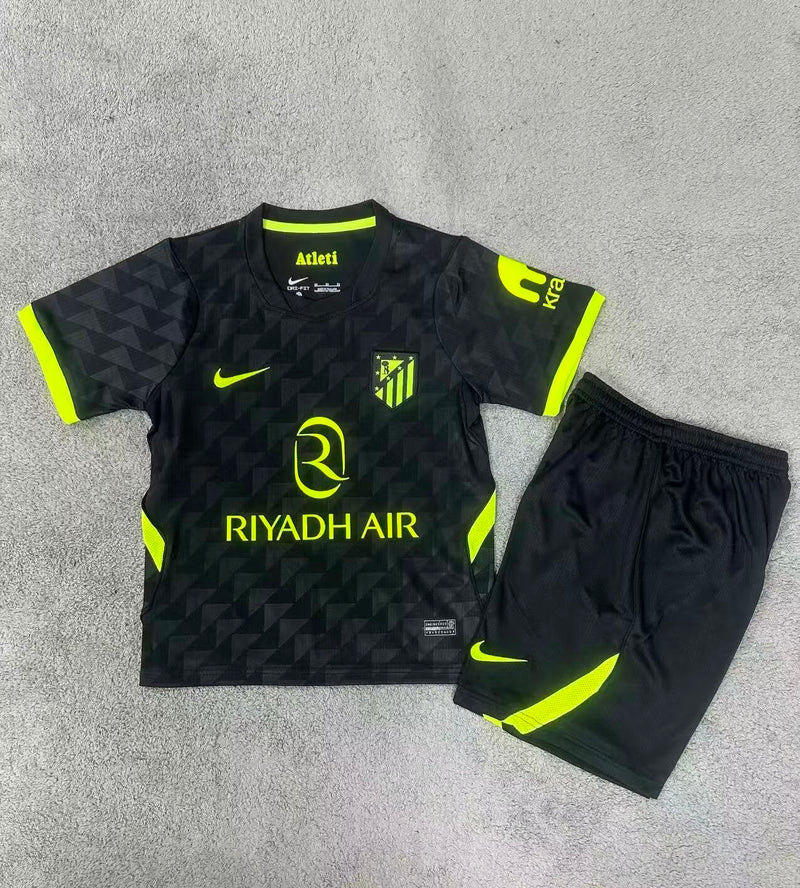 Conjunto Infantil Atlético de Madrid 2026/27 PRETO E AMARELO