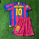 CONJUNTO INFANTIL BARCELONA PRETO RONALDINHO GAÚCHO