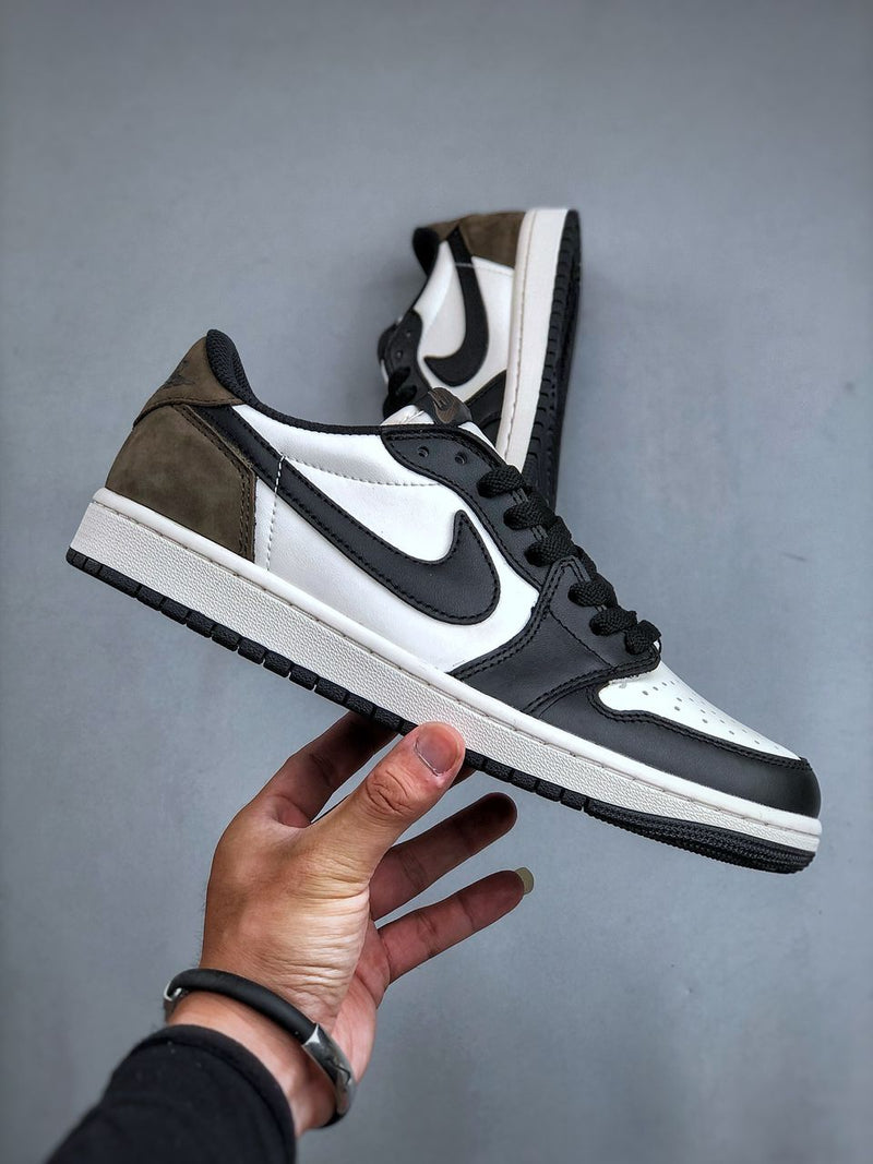 AIR JORDAN 1 RETRÔ LOW OG MOCHA