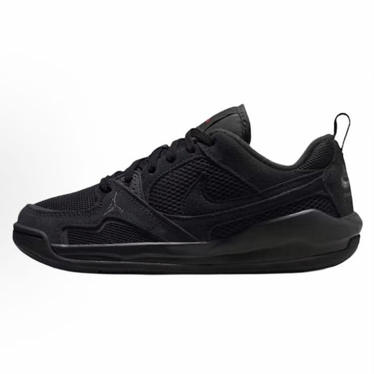 NIKE JORDAN CMFT PRETO