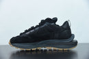 SACAI VAPORWAFFLE BLACK GUM