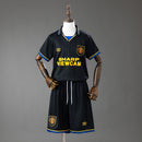 CONJUNTO INFANTIL MANCHETER UNITED PRETO 93/94 RETRO