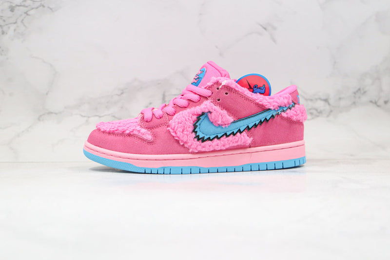 SB DUNK LOW GRATEFUL DEAD GREEN PINK