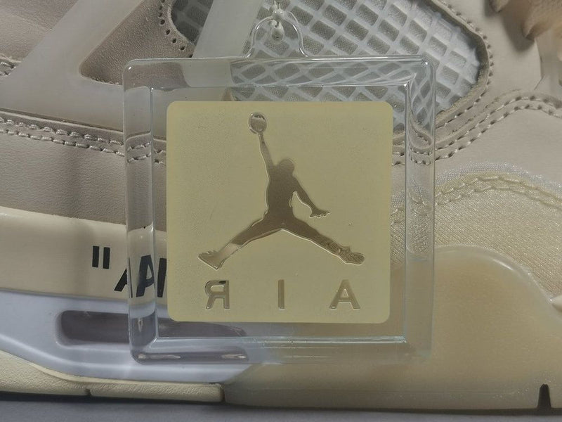 AIR JORDAN 4 X OFF- WHITE SAIL