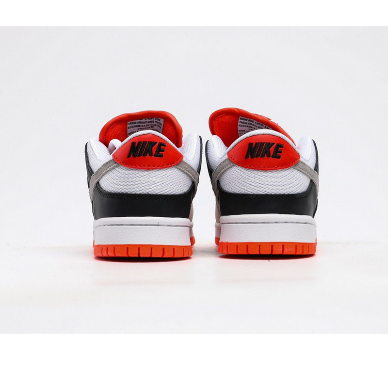 DUNK LOW INFRARED ORANGE LABEL