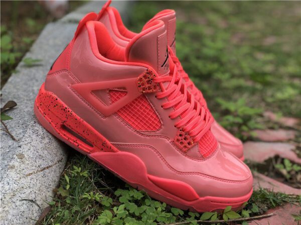 AIR JORDAN 4 RETRO NGR HOT PUNCH