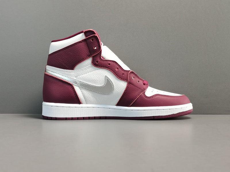 AIR JORDAN 1 HIGH RETRO OG BORDEAUX