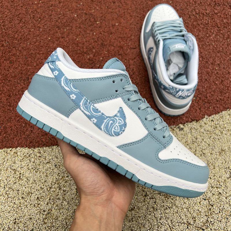 DUNK LOW BLUE PAISLEY