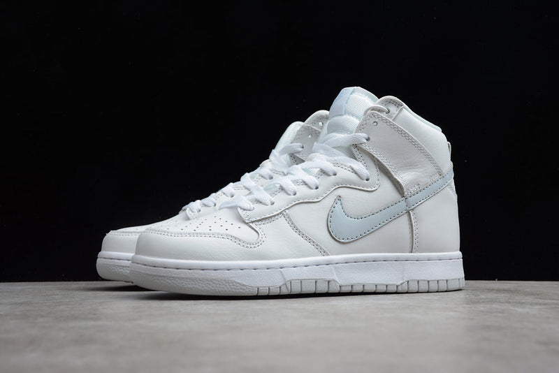 DUNK HIGH PURE PLATINUM