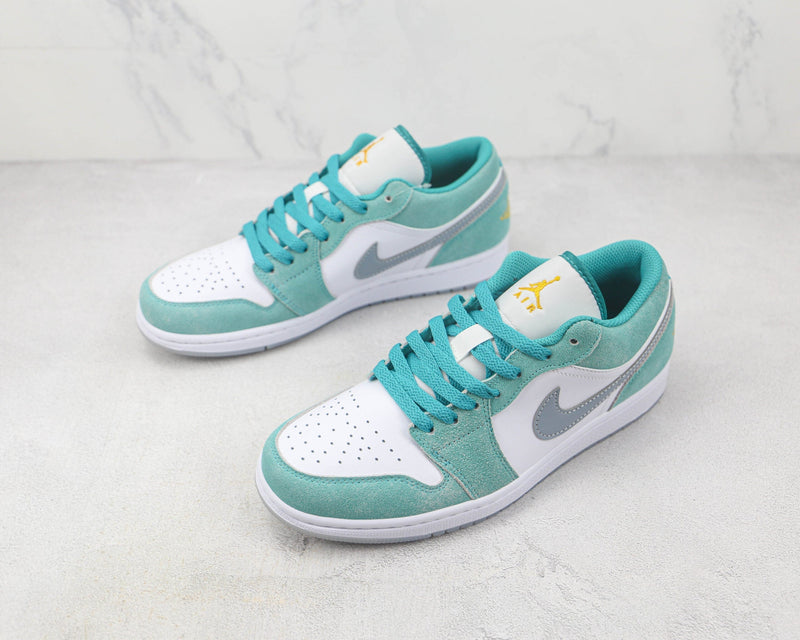 AIR JORDAN 1 LOW NEW EMERALD